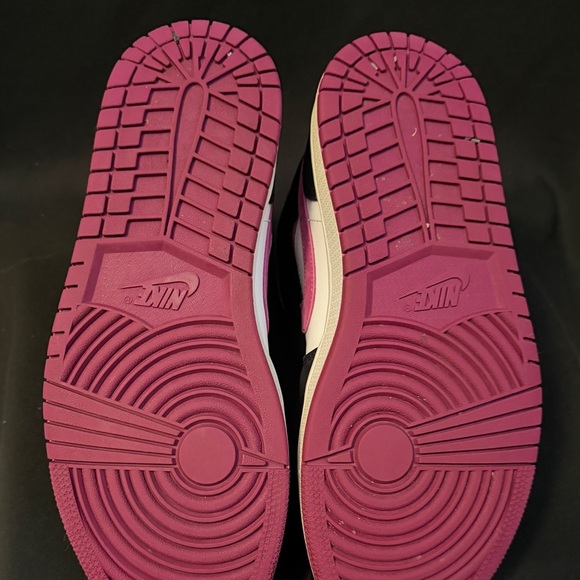 Nike Air Jordan 1 Mid Cactus Flower Women’s Size 8 - Picture 8 of 9